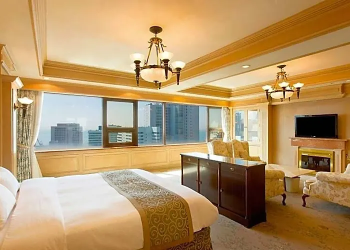 Libero Hotel 3*