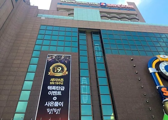 Libero 3* Busan